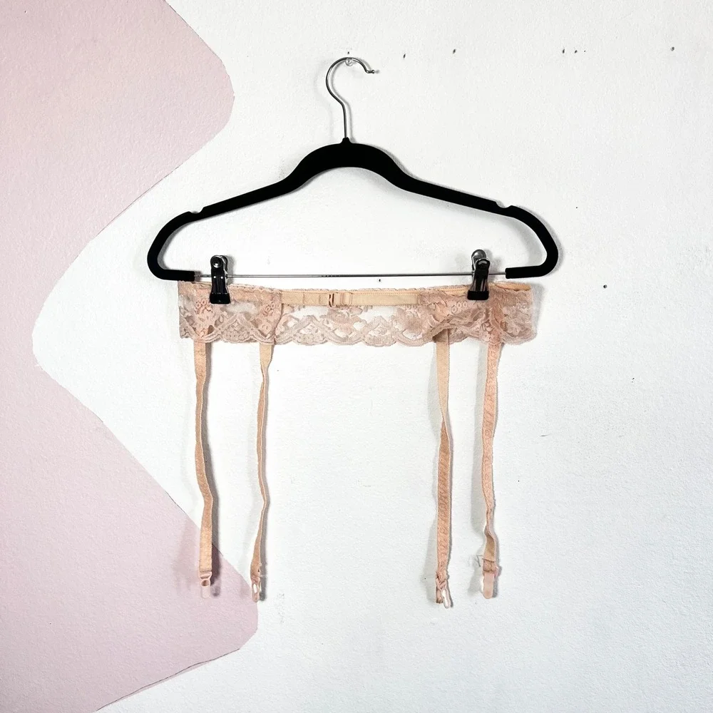 Vintage Floral Lace Garter Belt Made in USA Peach Lingerie Sexy One Size